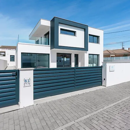 Villa Atlantica One Luxury And Unique With Ocean View Lourinha (Lisbon)